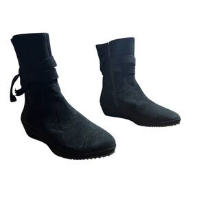 L'amour Des Pieds Bernyce Black Suede Tassel Ankle Boot Size 8